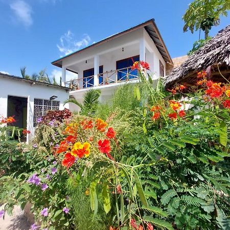 مبيت وإفطار باجي Karibu House المظهر الخارجي الصورة