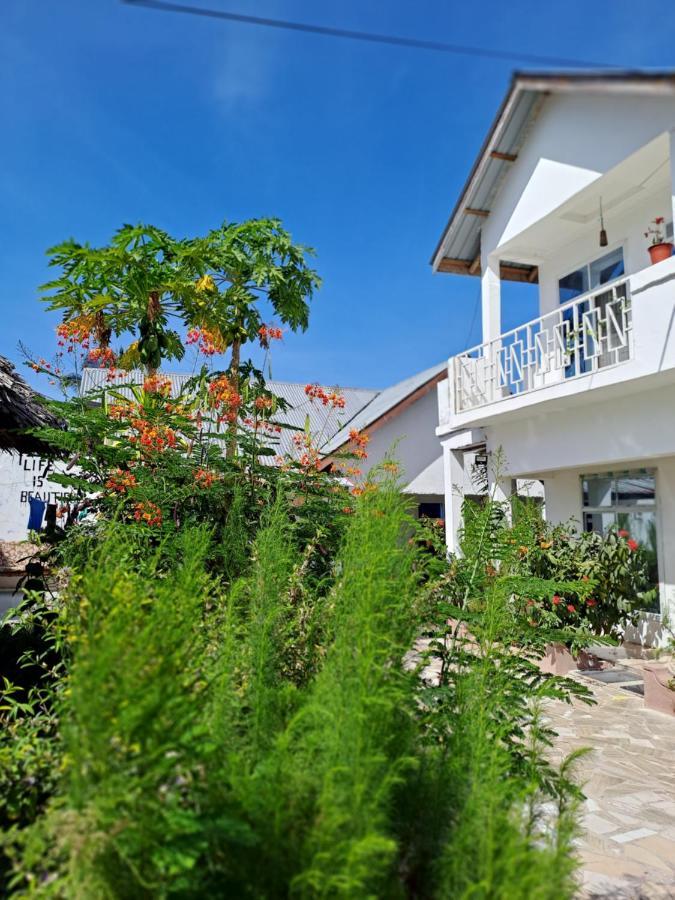 مبيت وإفطار باجي Karibu House المظهر الخارجي الصورة